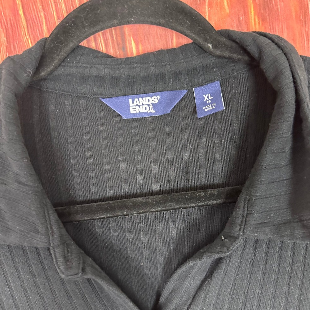 Lands End Womens XL Black Ribbed Knit Button Up Long Sleeve Collared Shirt Top - Picture 4 of 6